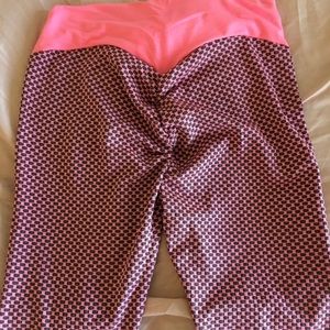 Pink “TikTok” leggings, one size, never worn